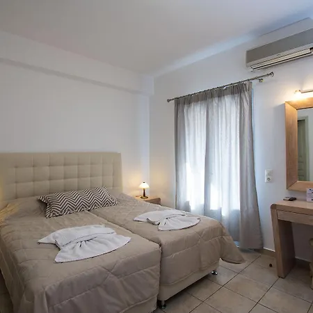 에라토 아파트먼트 4* 산토리니