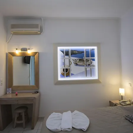 Erato Fira (Santorini)