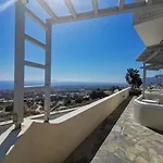 Erato Lägenhetshotell 4*