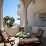 Erato Fira (Santorini)