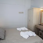 מלון דירות Erato סנטוריני