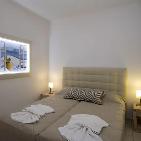 Erato Lägenhetshotell Fira (Santorini)