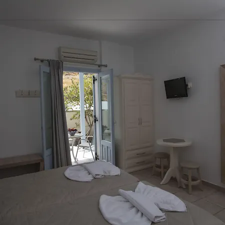 Erato Lägenhetshotell Fira (Santorini)