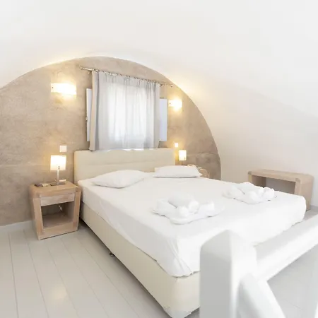 Erato Fira (Santorini)