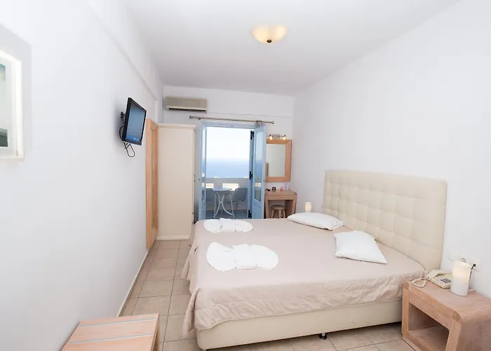 Erato Aparthotel Fira (Santorini)