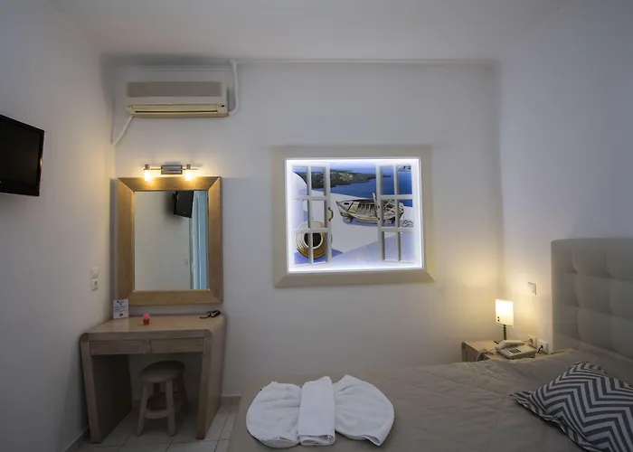 Erato Fira (Santorini)