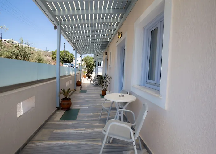 Aparthotel Erato Fira (Santorini)
