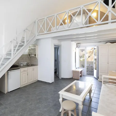 Erato Hotel apartamentowy 4*